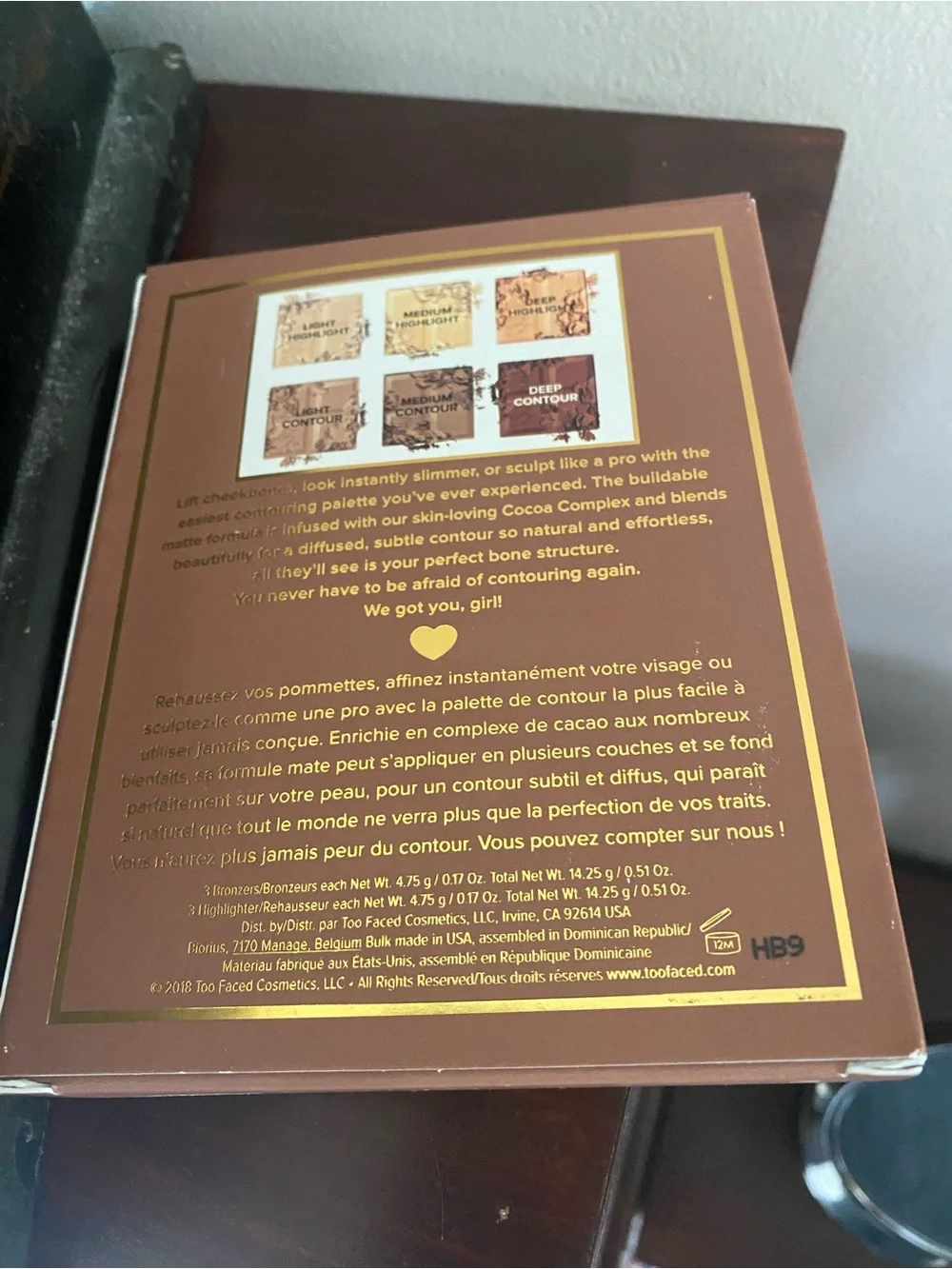 Too Faced Cocoa Contour Palette - Brown with Gold Lettering new in the box
